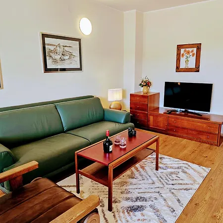 La Casa Ingrid - Beach Front Banjole 3*