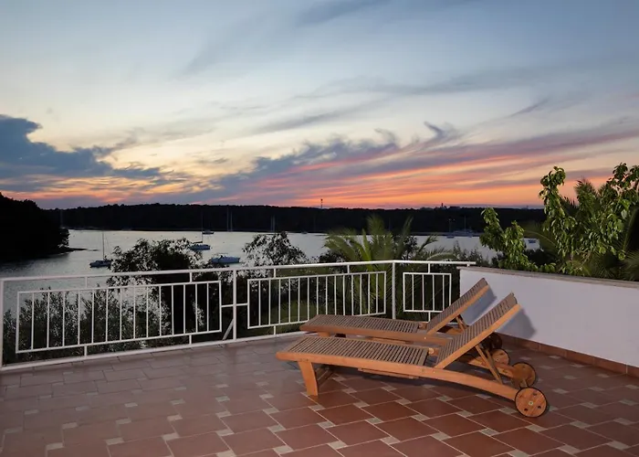 La Casa Ingrid - Couple's Paradise 3*