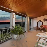 La Casa Ingrid - Couple's Paradise 3*