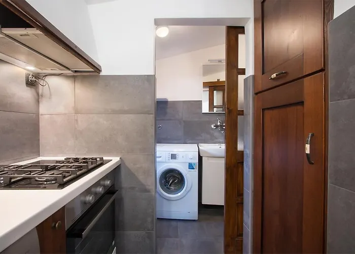 La Casa Ingrid - Couple's Paradise Gostinjska kuća 3*