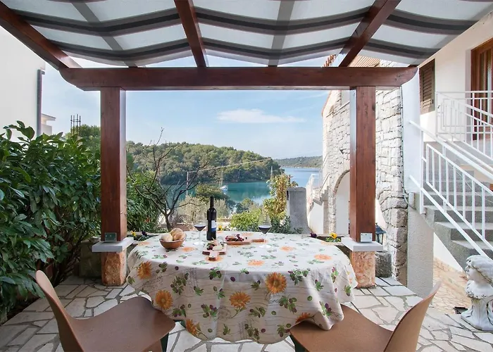 La Casa Ingrid - Couple's Paradise Banjole