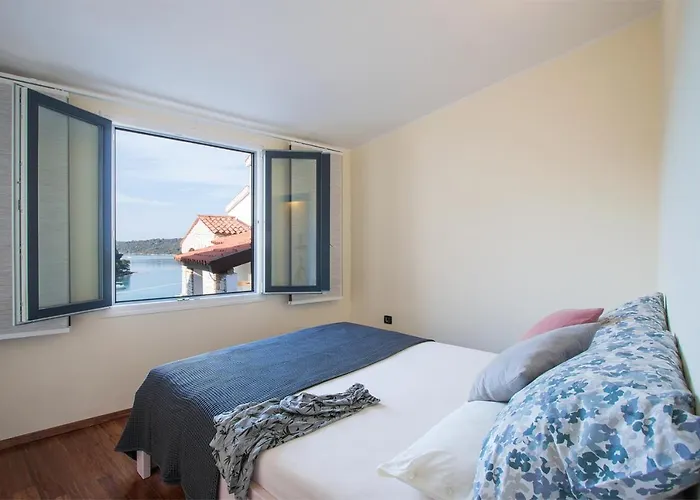 La Casa Ingrid - Couple's Paradise Banjole